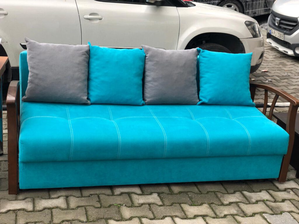 İKİNCİ EL UYGUN FİYATLI YATAK OLABİLEN KANEPE