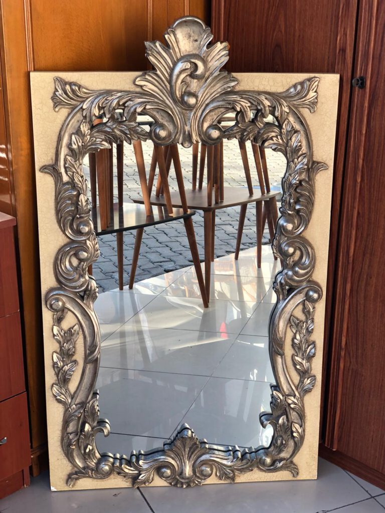 İKİNCİ EL VARAKLI AYNA