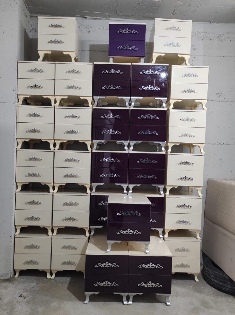 İKİNCİ EL KOMODİN