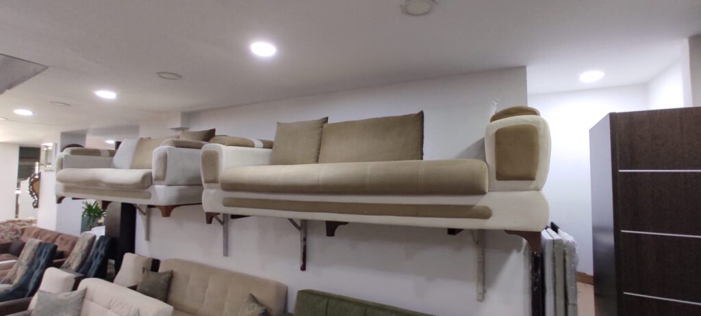 İKİNCİ EL KREM RENGİ ÇEKYAT TAKIMI