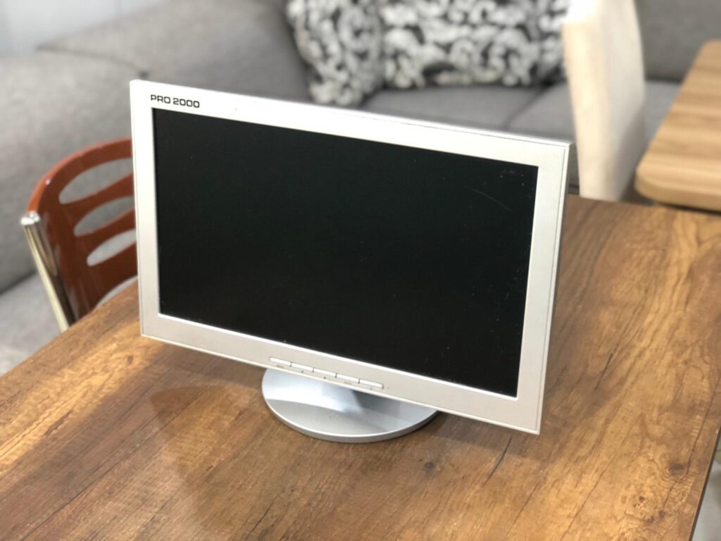 PRO2000 HW724AW 17 INC MONİTÖR